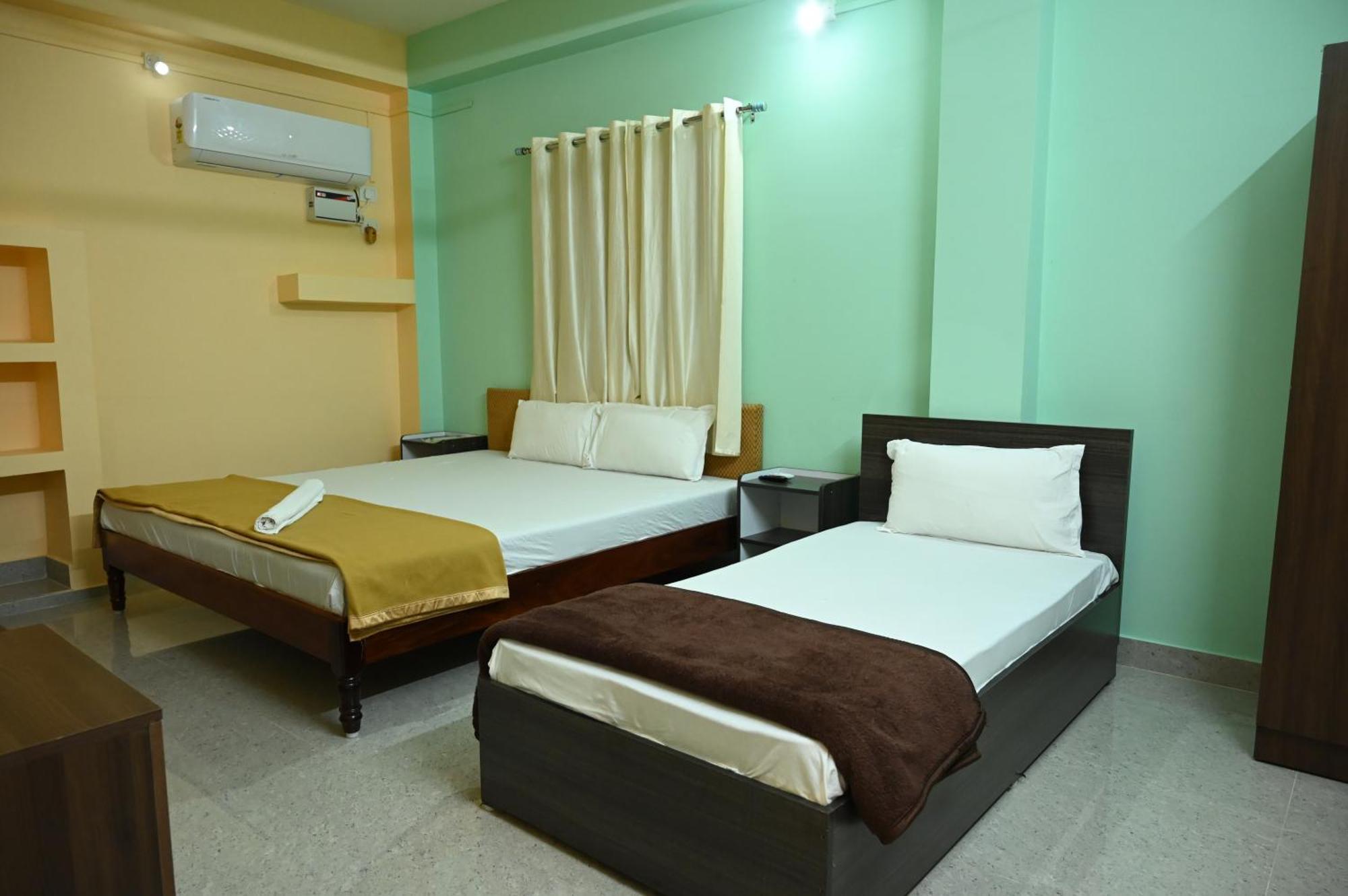 Royal Seaview Residency Lejlighed Port Blair Eksteriør billede