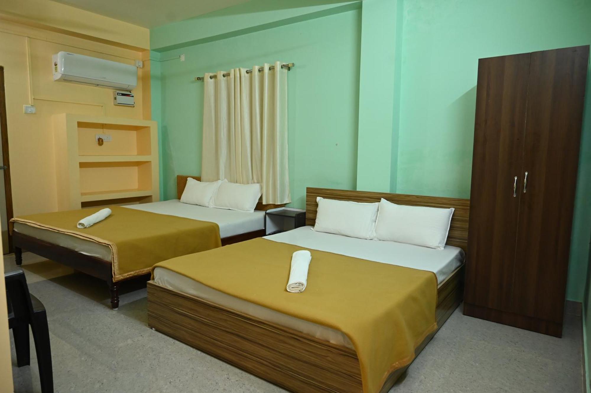 Royal Seaview Residency Lejlighed Port Blair Eksteriør billede